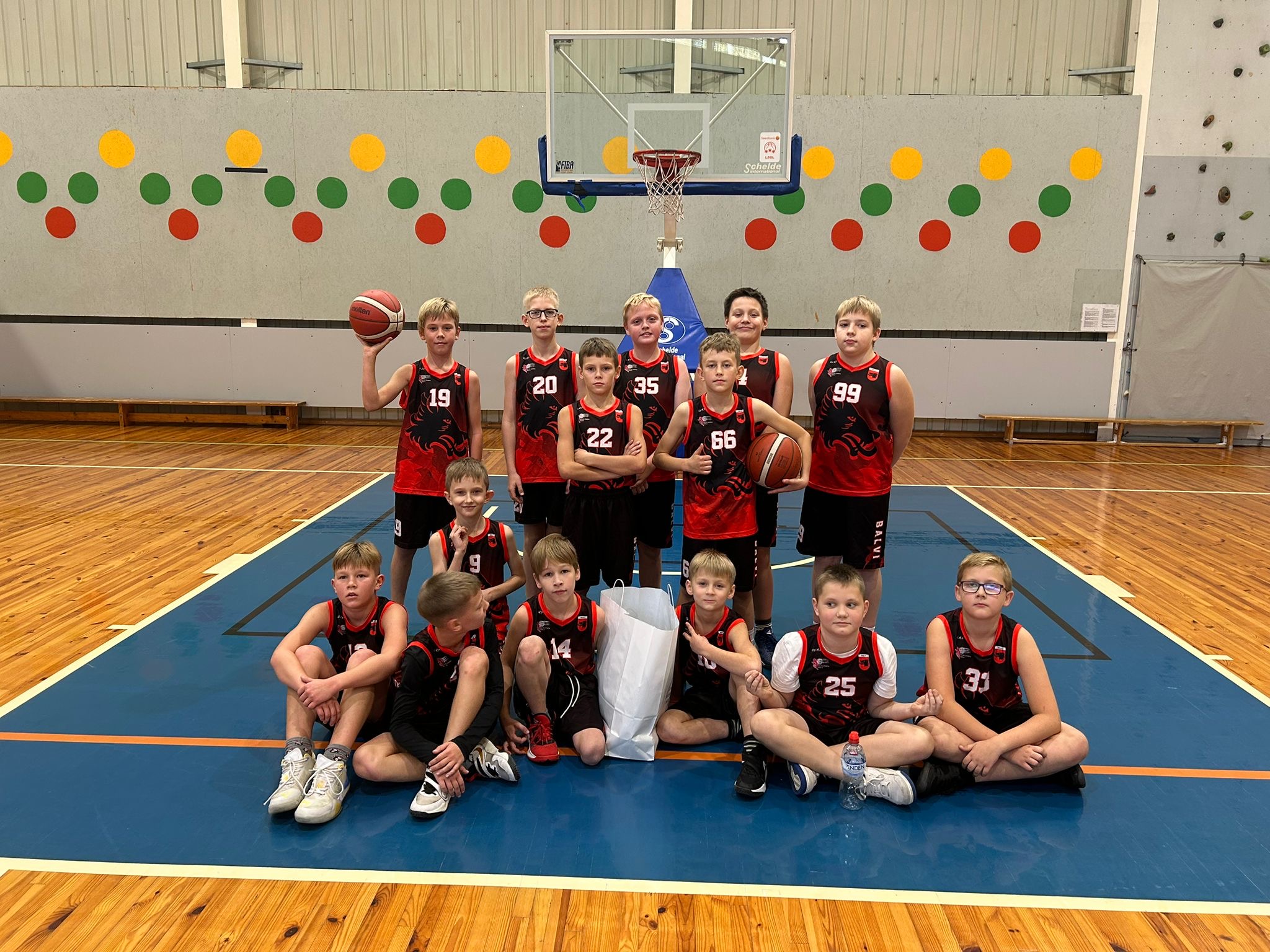 1ac7b14b 9730 4c9b a706 842f88bf9901 cde07